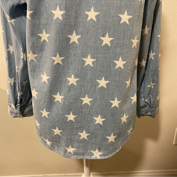 ModCloth Blue Cotton Chambray Star Print Long-Sleeve Button Shirt - Picture 6 of 15